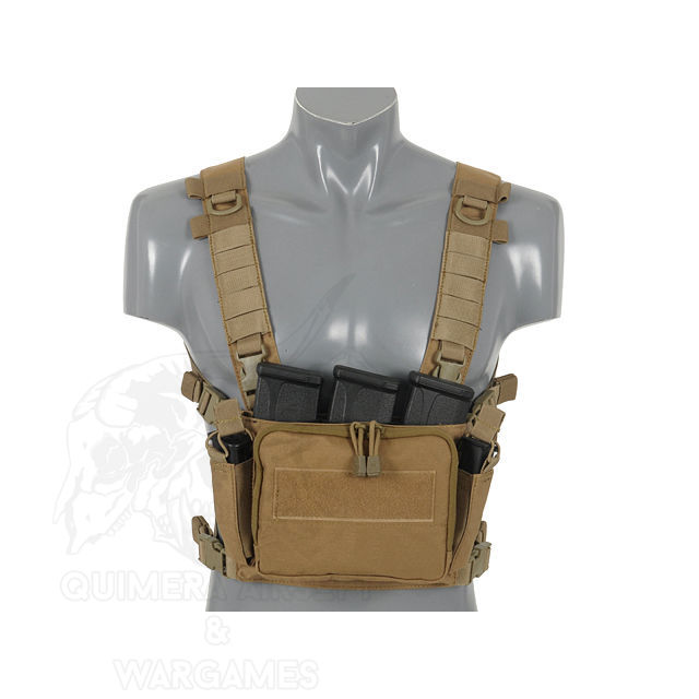 Alternative view of Compact Multi Mission Chest Rig V4 8Fields