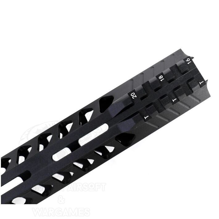 Alternative view of Guardamanos aligerado Strike Rail M-LOK AR-15 10