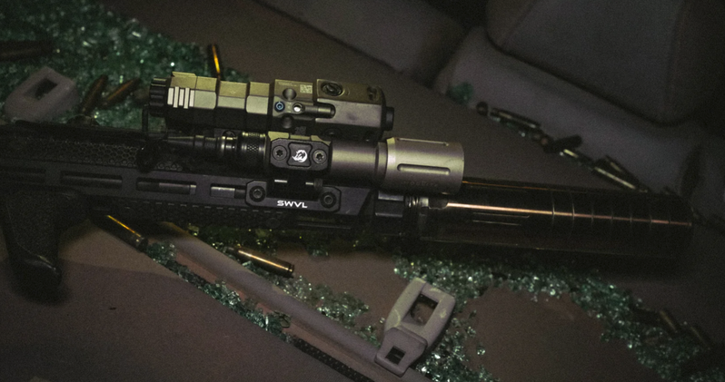 Alternative view of Montura abatible SWVL MLOK para linternas M300 y M600 WADSN