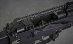 AK-74U (AVS74U) GBBR - VFC - Imagen 3
