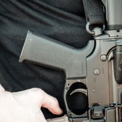 Pistolete MOE SL para M4 GBB Magpul - Imagen 11