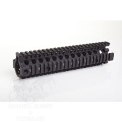 Alternative view of Guardamanos MK18 Ris II SOPMOD Madbull Licenciado de Daniel Defense 9.5