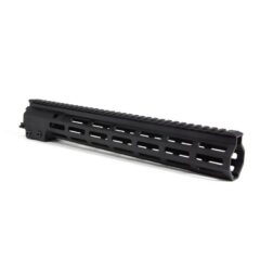 Alternative view of Guardamanos tipo URGI MK16 Geissele 13.5