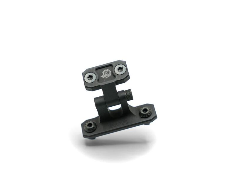 Montura abatible SWVL MLOK para linternas M300 y M600 WADSN - Imagen 2
