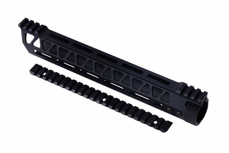 Alternative view of Guardamanos CNC para AR-15 M-Lok Ultraligero 11,5" Retro Arms - Negro