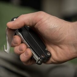 Charge+ con funda Leatherman - Negra - Imagen 4