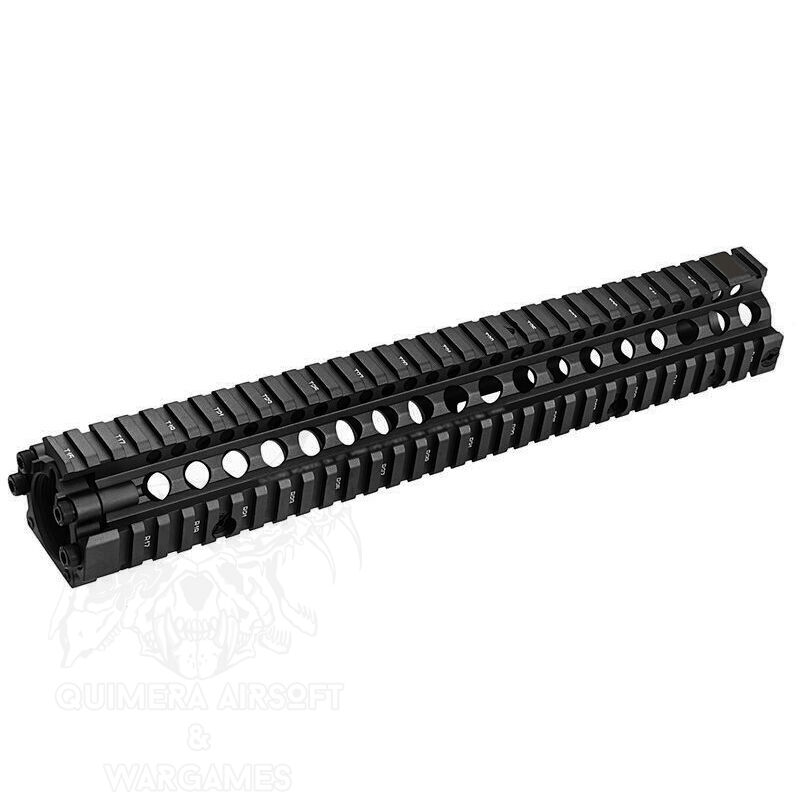 Alternative view of Guardamanos MK18 Ris II Tipo Daniel Defense 12