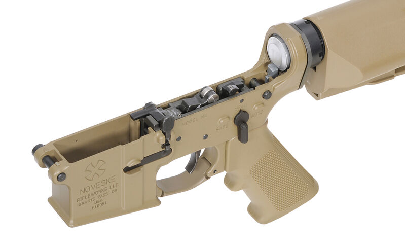 M4 Noveske 10.5" Gen III Shorty 300BLK Gas Blowback Cyma/EMG - Negro - Imagen 17