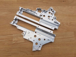 Carcasa Gearbox CNC Mechabox Para SR25 QSC 8mm - Retro Arms - Imagen 6
