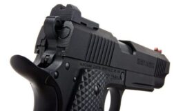 NightHawk Custom 1911 War Hawk Rail Version RWA - Negro - Imagen 4